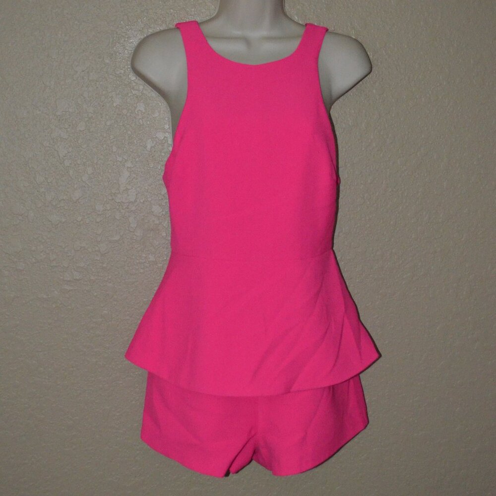 Sz S Finders Keepers Pink Sleeveless V-Back Shorts Romper